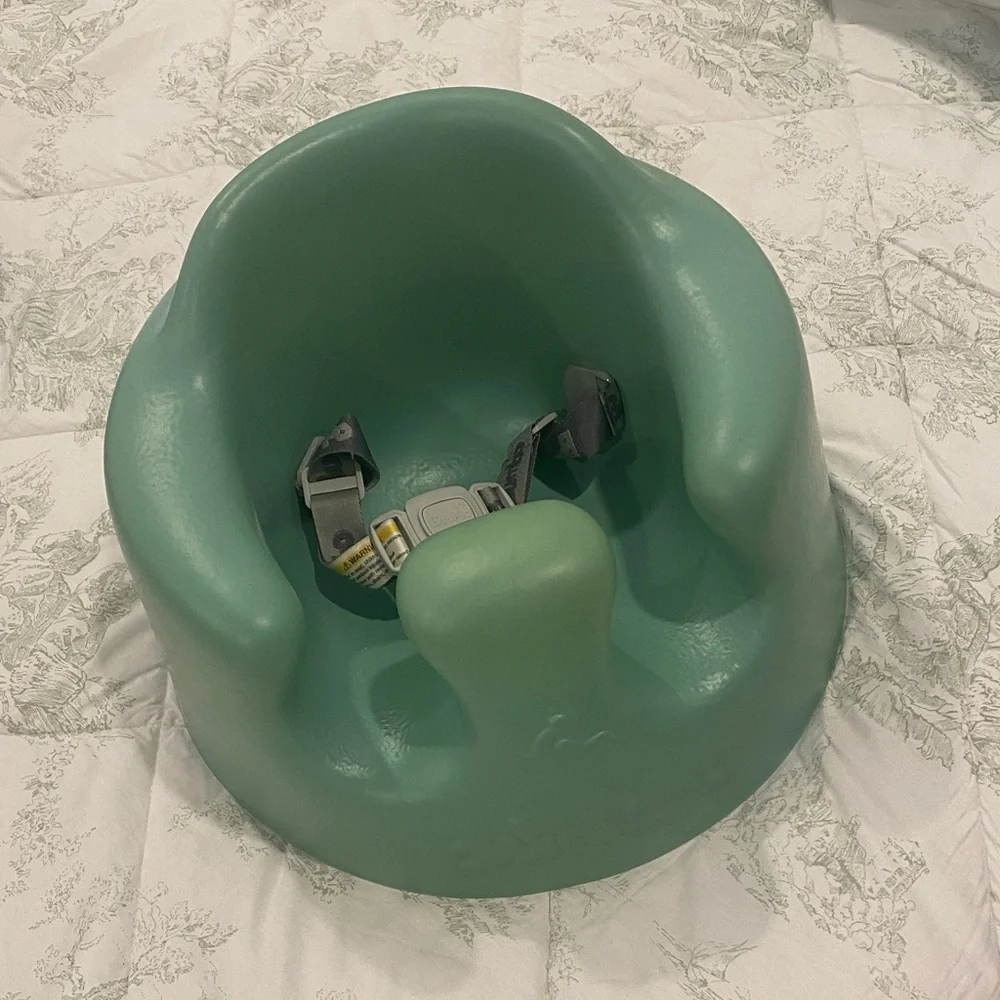 Bumbo - Picture 1 of 3